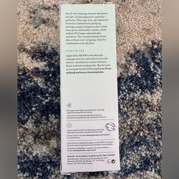 Farmacy Whipped Greens Foaming Cleanser - Picture 2 of 2